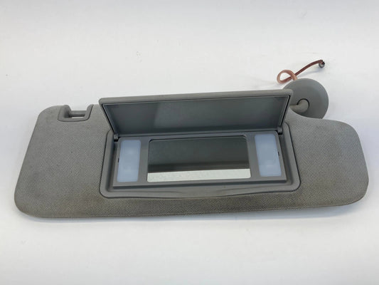 2010-2012 BUICK LACROSSE RIGHT SIDE SUNVISOR SUN VISOR ASSY W/ MIRROR & LIGHT