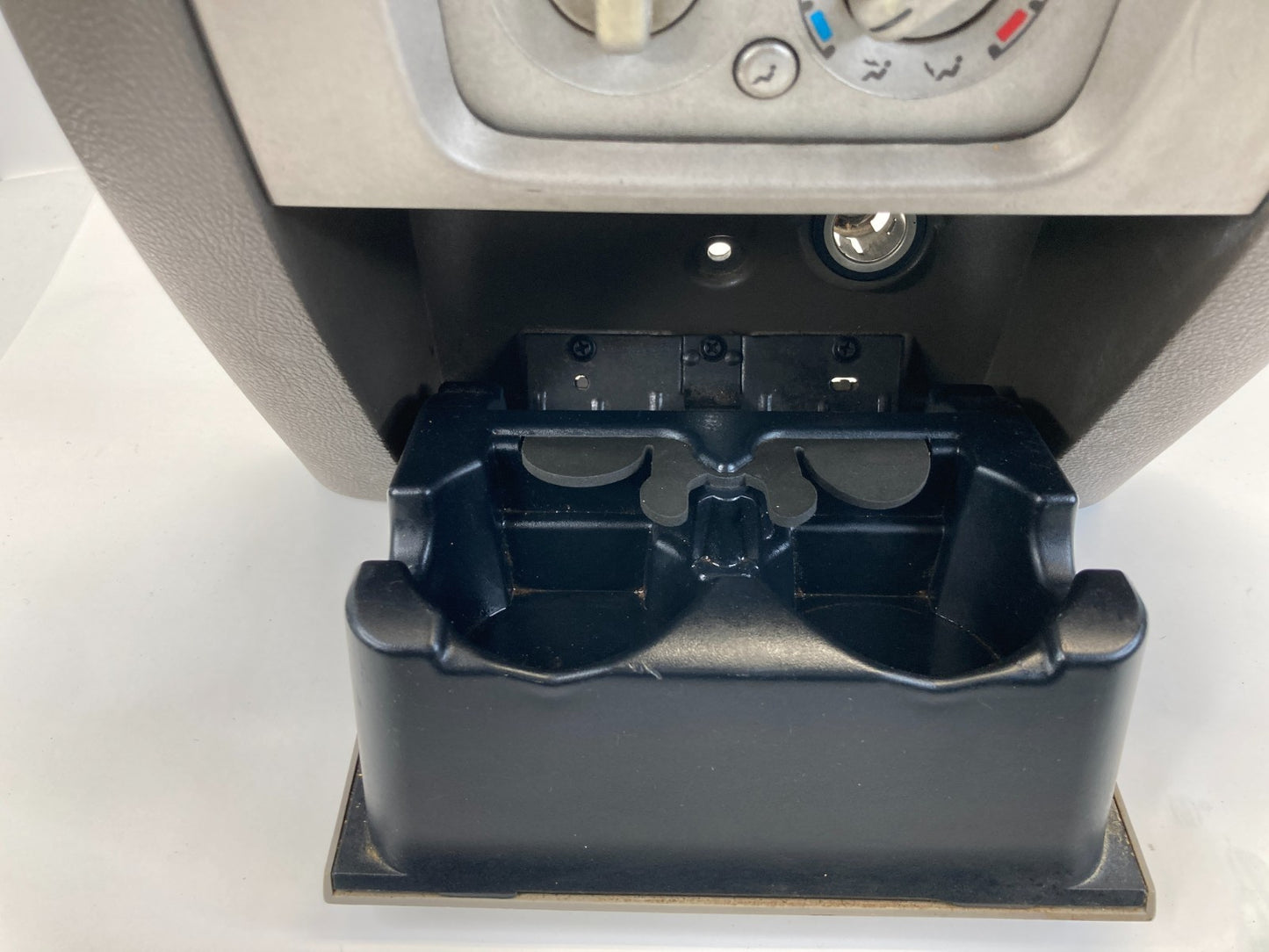 2003-2006 Lincoln Navigator Rear Console Audio Climate Control Switch Panel OEM