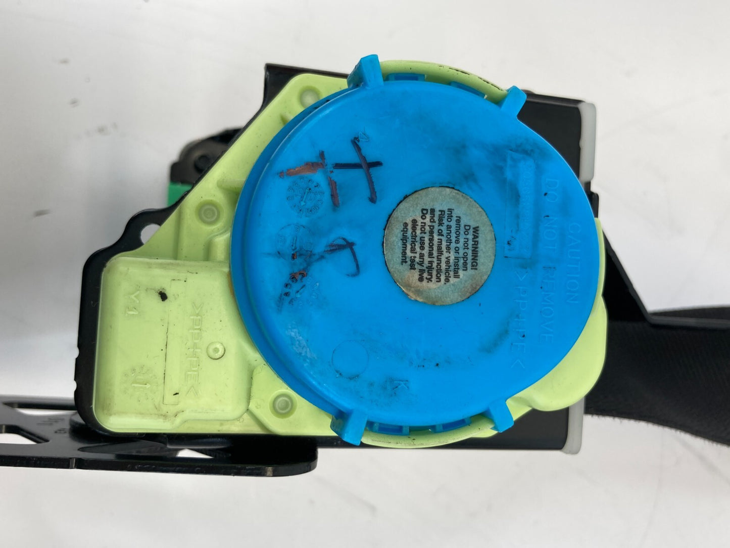 2003-2011 Saab 9-3 93 Sedan Front Right Passenger Seat Belt Retractor Assembly