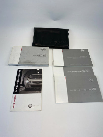 2005 Nissan Altima Owners Manual Information Guide Book Set w / Case OEM