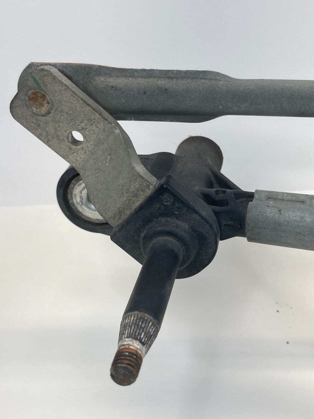 2009-2016 Audi A4 Quattro Front Windshield Wiper Motor w/ Linkage 8K1-955-119A