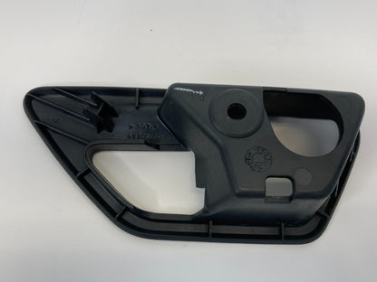 2009 2010 Dodge Journey Front Right Interior Door Handle Bezel 100000254 OEM