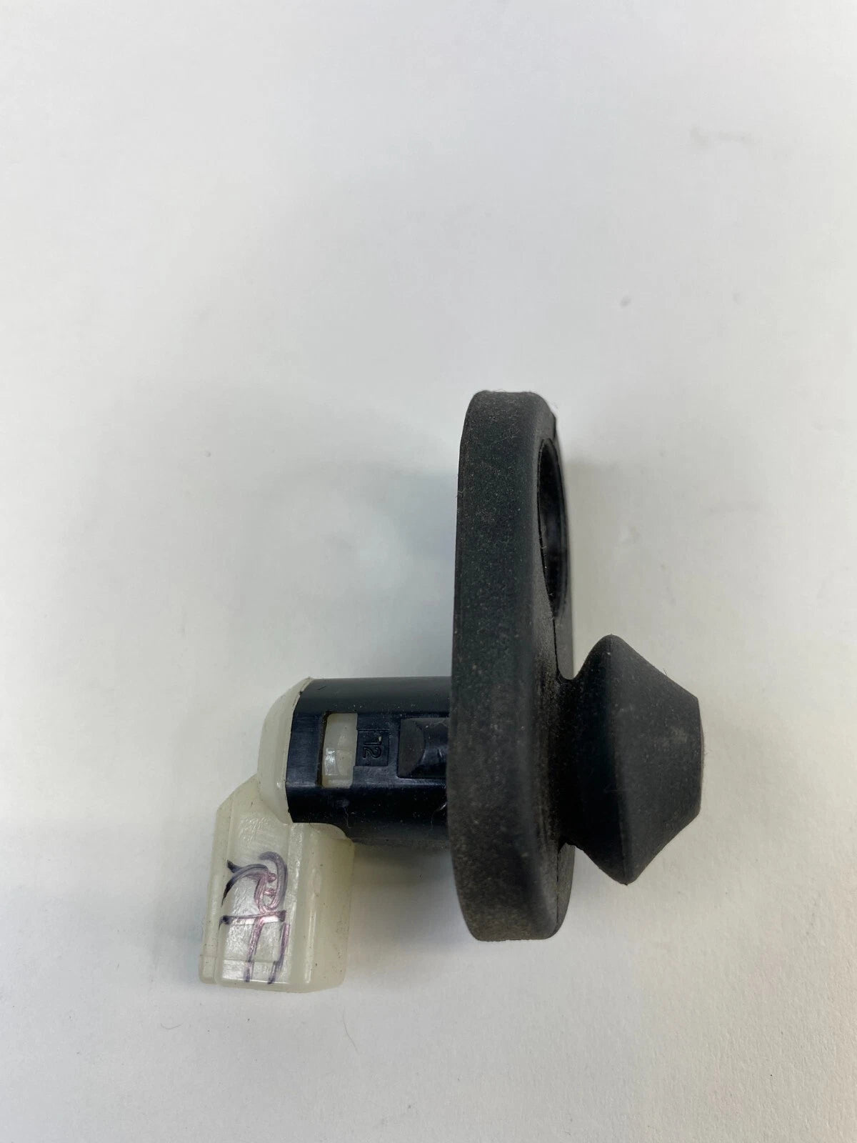 2001-2004 TOYOTA SEQUOIA FRONT RIGHT DOOR LIGHT AJAR JAMB SENSOR SWITCH OEM