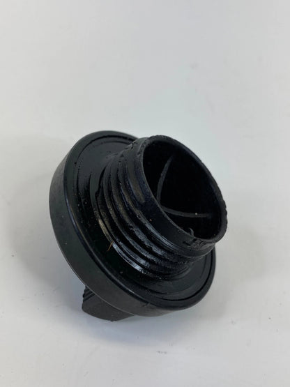 04 05 06 07 08 TOYOTA COROLLA 1.8L A/T ENGINE OIL FILLER LID TOP CAP COVER OEM