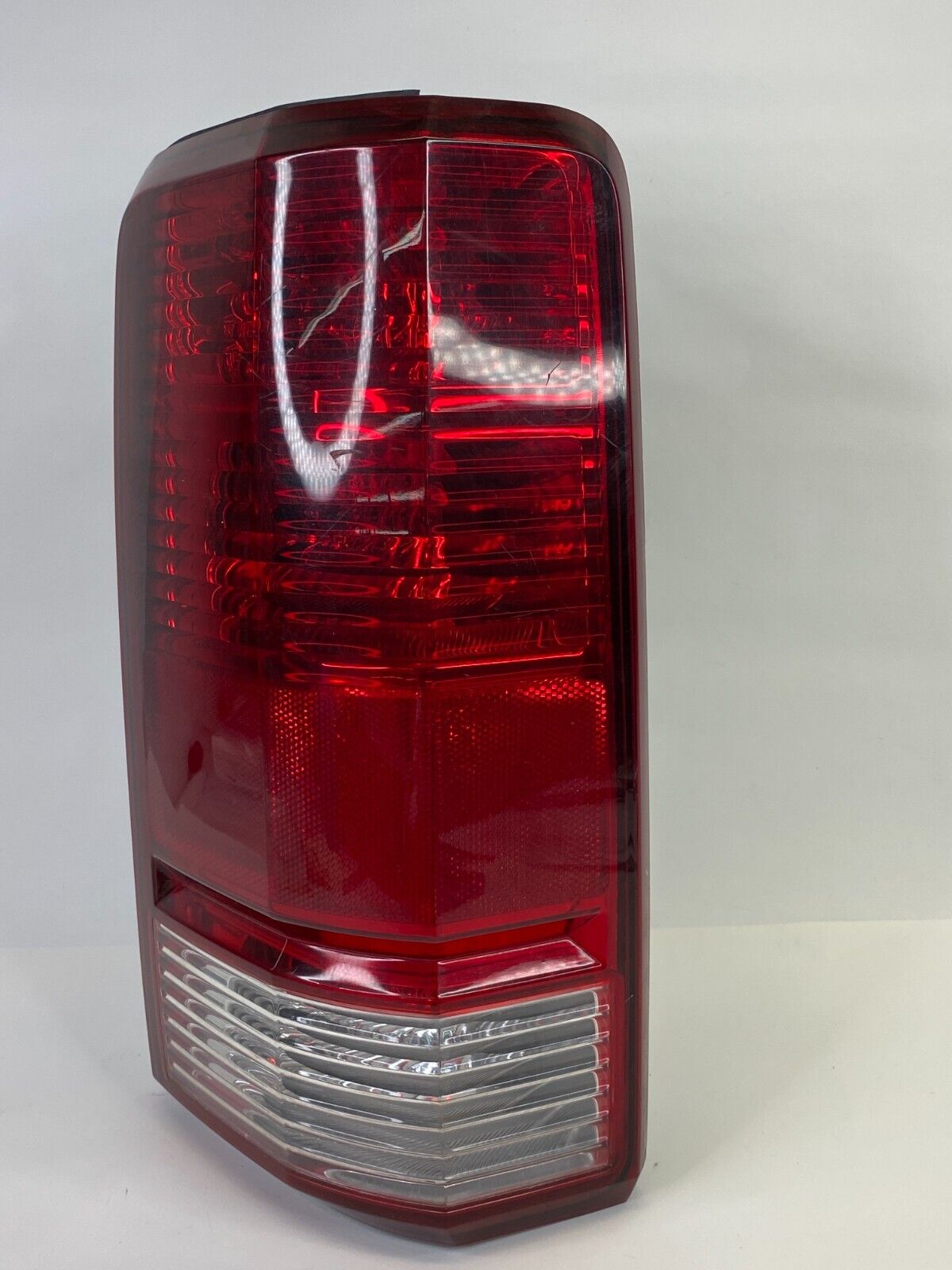 07 08 09 10 11 Dodge Nitro Rear Left Driver Side Tail Light Lamp Taillight OEM