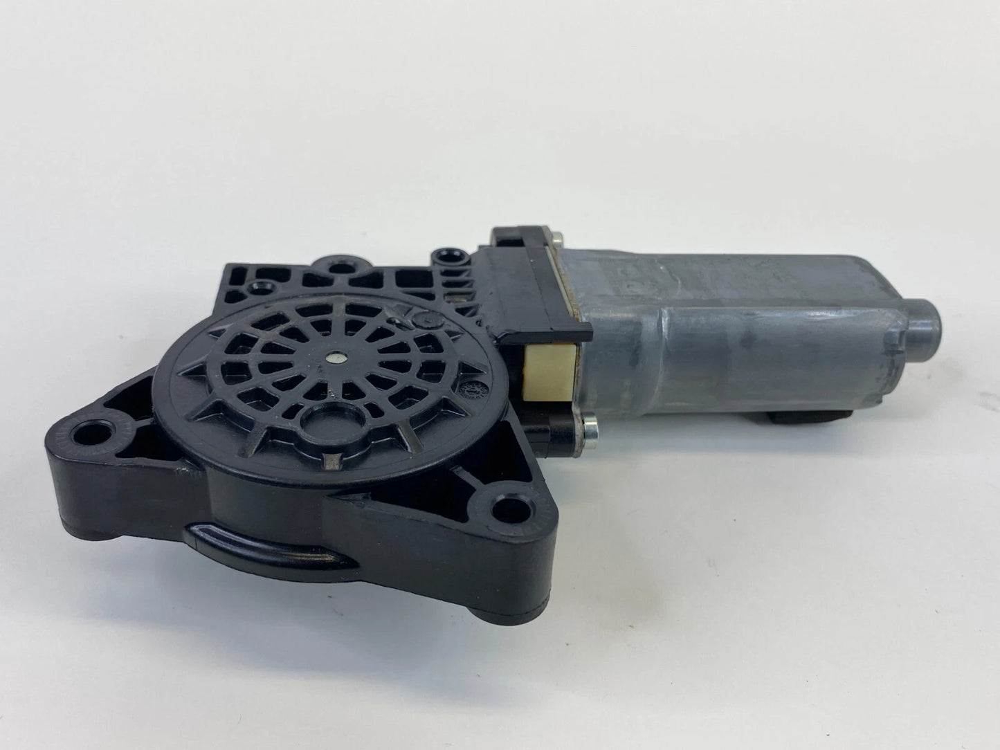 2009 2010 2011 KIA BORREGO REAR LEFT BACK DOOR POWER WINDOW MOTOR OEM