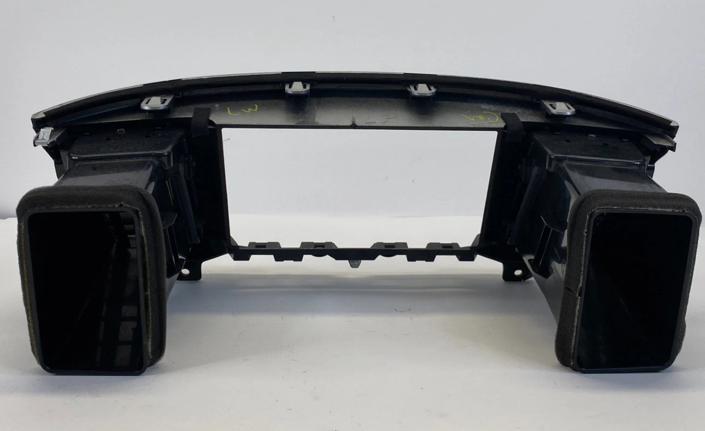 13-20 NISSAN PATHFINDER CENTER DASH RADIO SCREEN BEZEL AIR VENTS 68270-3KA0A OEM