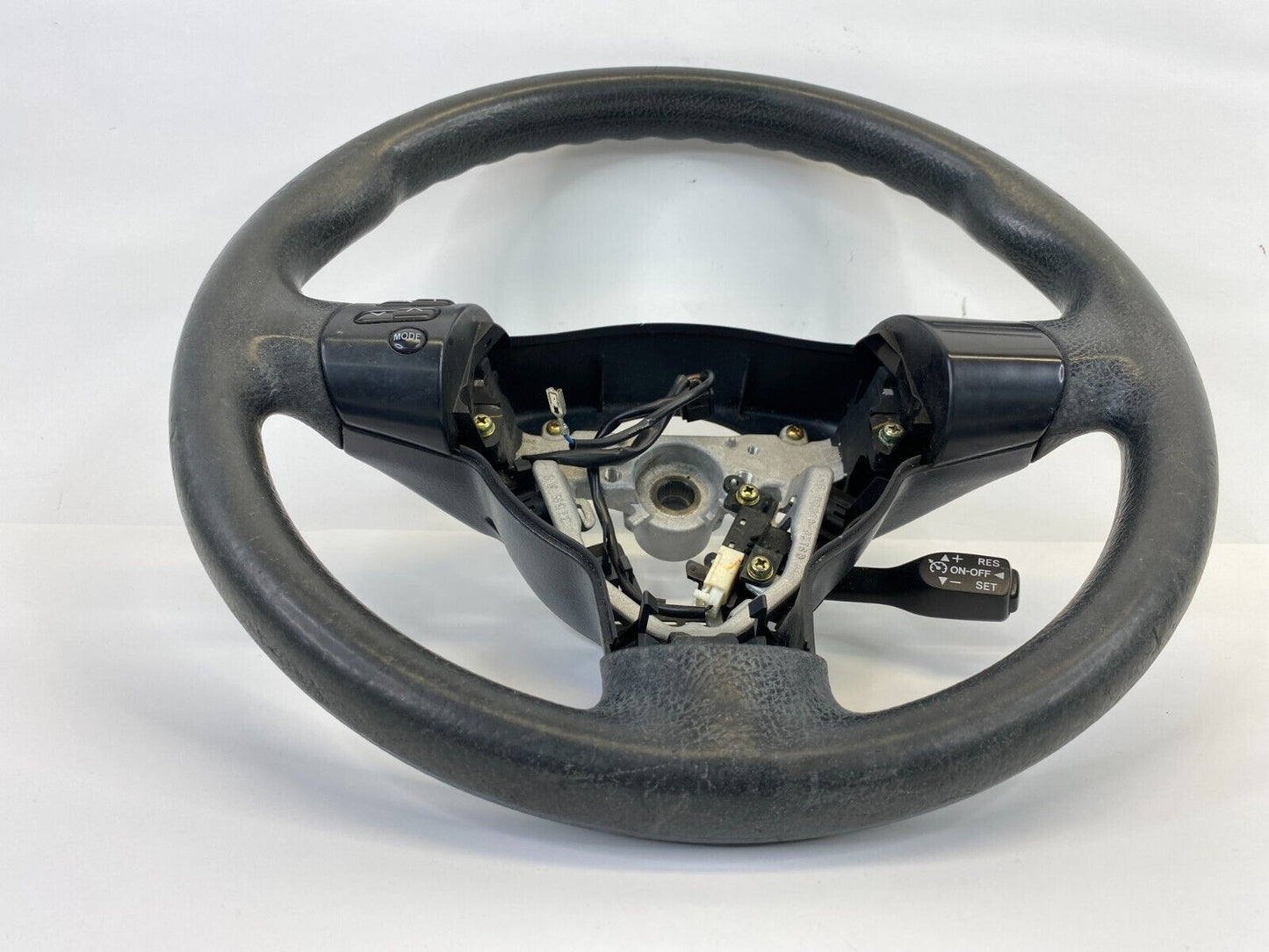 2004 2005 04 05 Toyota RAV4 Steering Wheel w/ Audio & Cruise Control Switch OEM