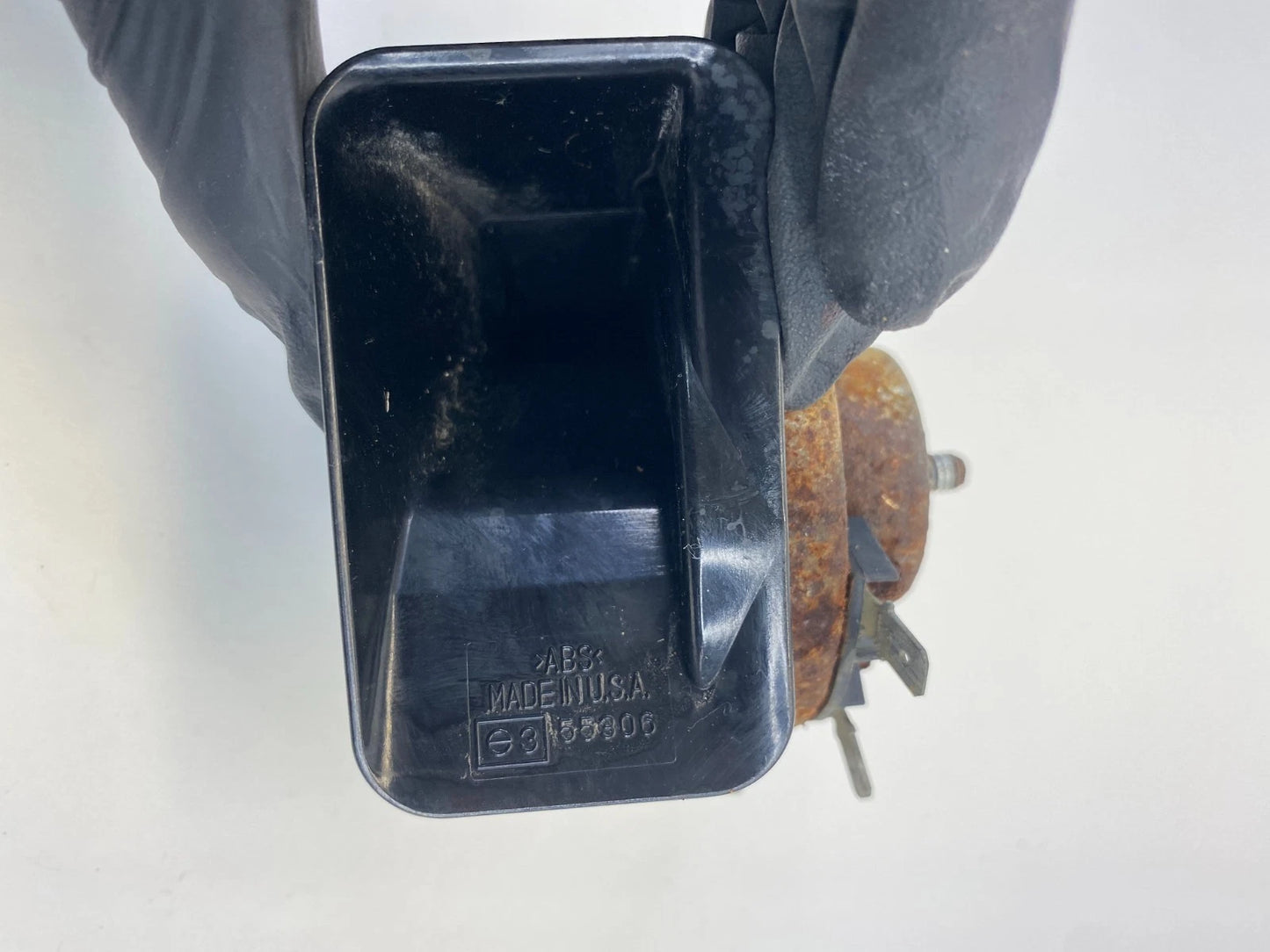 2008-2012 JEEP LIBERTY HORN LOW TONE PITCH ALARM SIREN SIGNAL E30055306 OEM