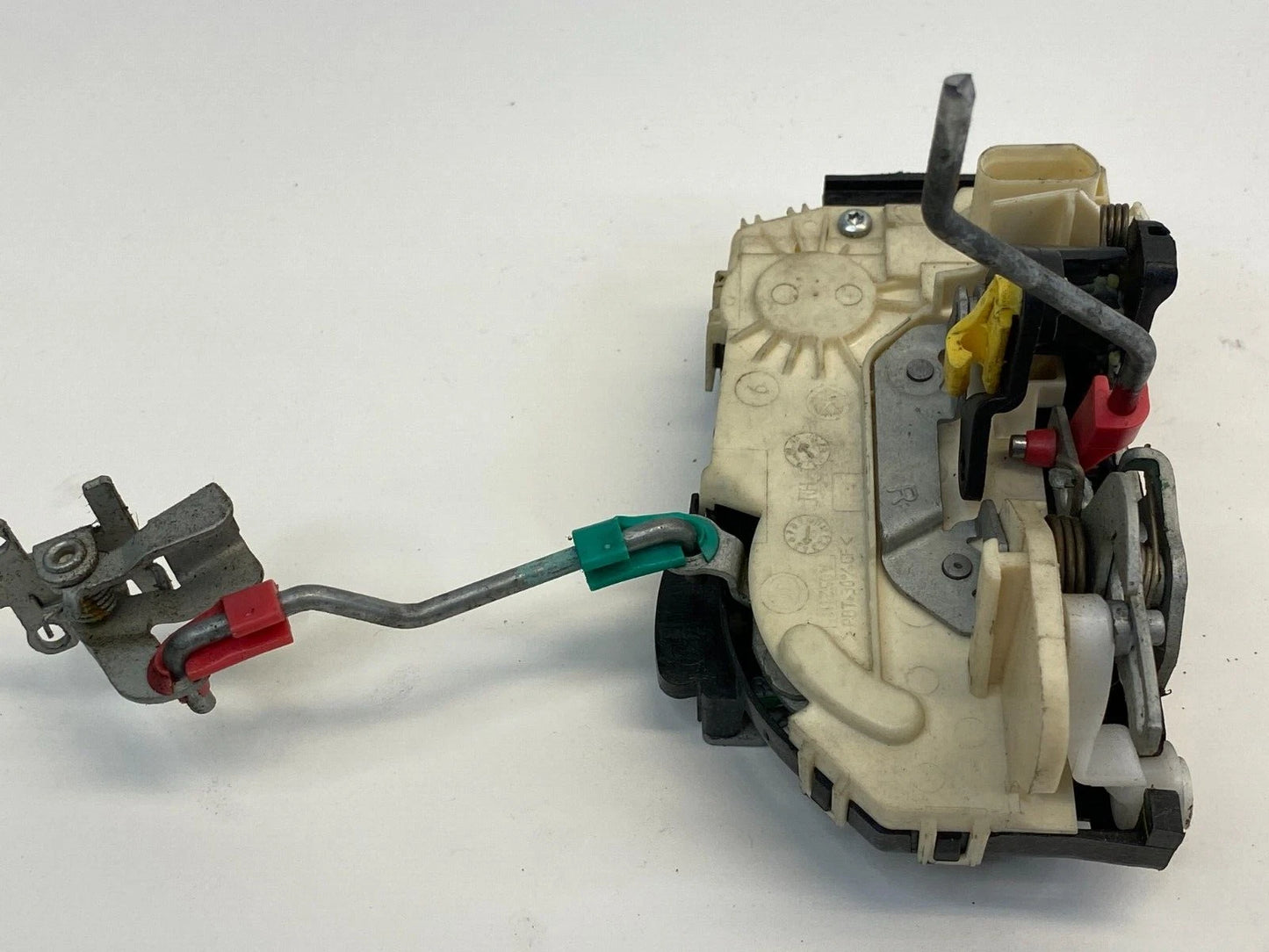 2007-2011 DODGE NITRO REAR RIGHT DOOR LOCK LATCH RELEASE ACTUATOR 04589278AH OEM