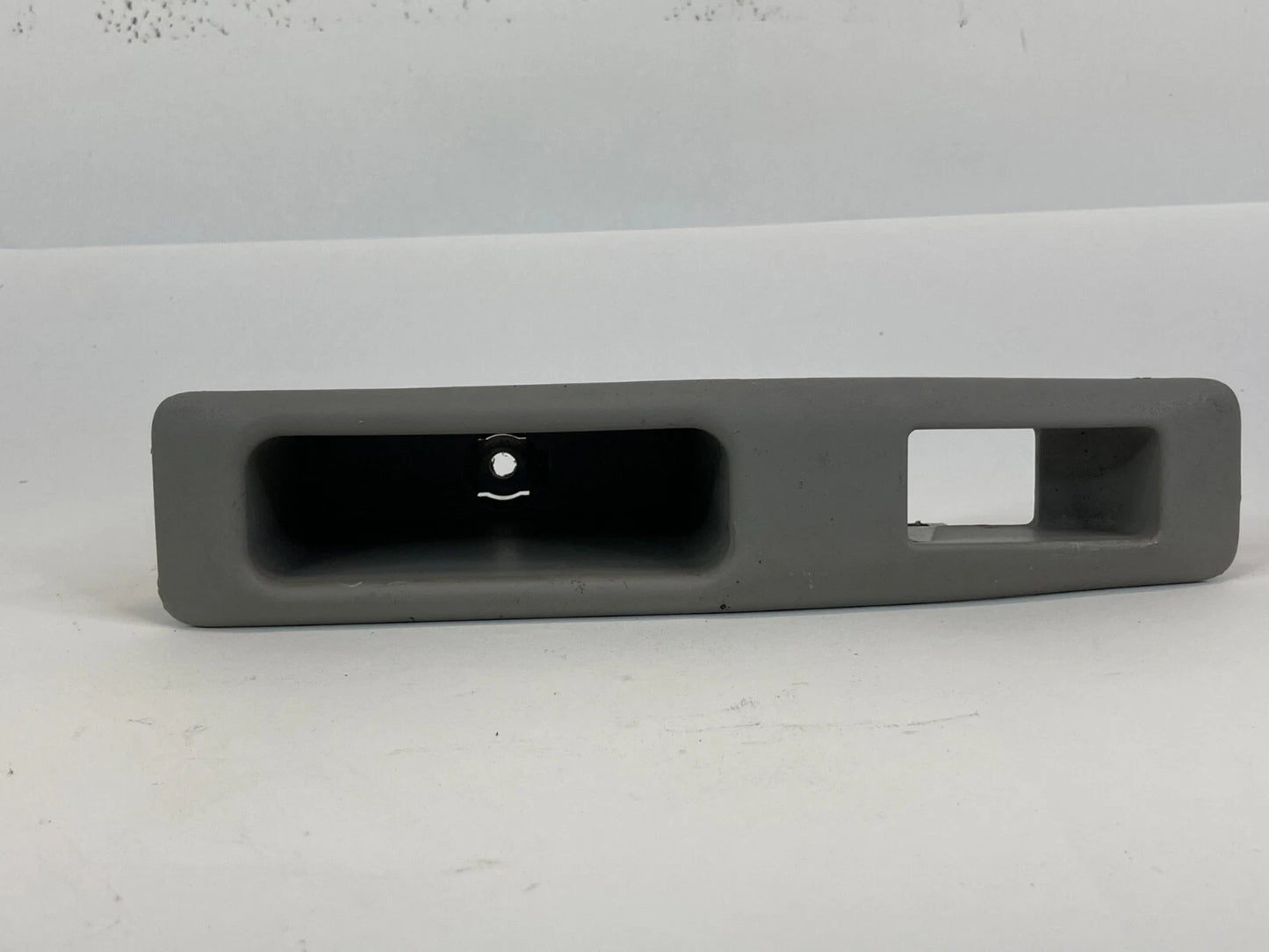 2008-2013 NISSAN ROGUE REAR LEFT DOOR SWITCH COVER TRIM 82961-JM00A OEM