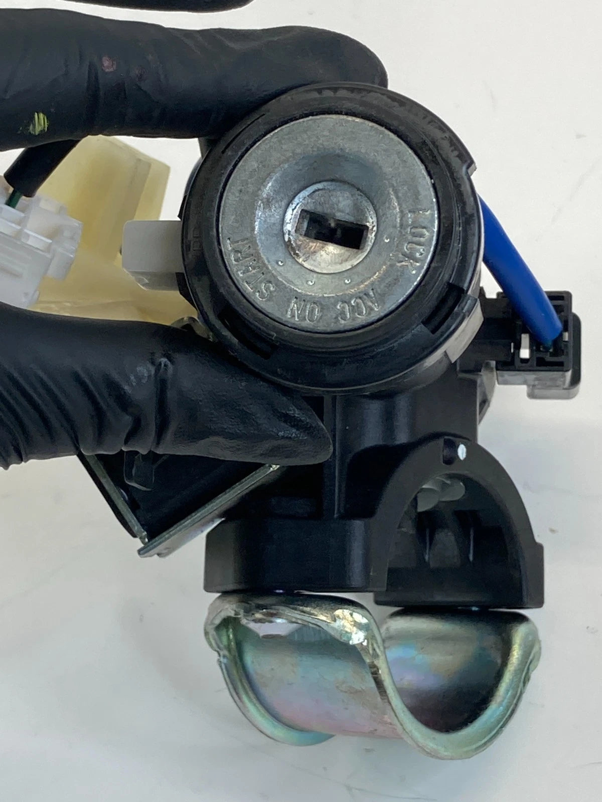 16-18 KIA SORENTO 2.4L A/T FWD IGNITION SWITCH LOCK CYLINDER ASSY W/ KEY SET OEM