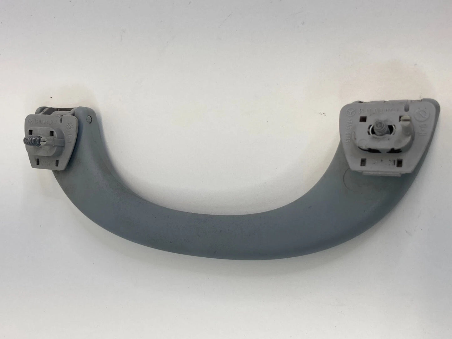 2003-2009 MERCEDES BENZ E320 RONT RIGHT ROOF GRAB HANDLE GRAY A2118100051 OEM