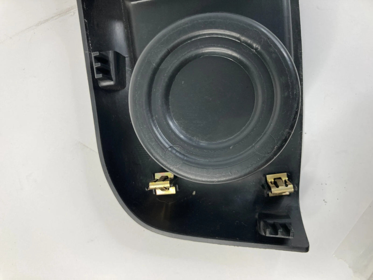 2007-2016 GMC ACADIA REAR RIGHT SIDE 3RD THIRD ROW ARM REST W/ CUP HOLDER OEM