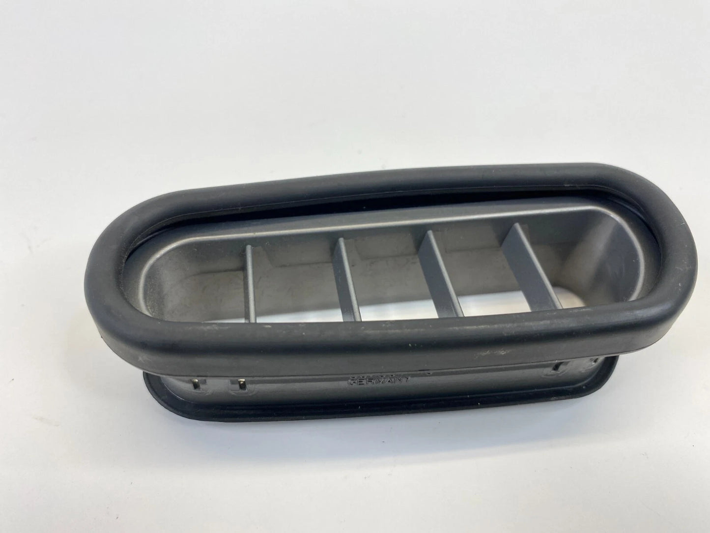 2002-2005 BMW 745I 745LI FRONT LEFT DOOR PANEL AIR VENT GRILLE 51418240463 OEM
