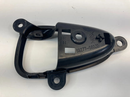 07-11 TOYOTA CAMRY FRONT RIGHT SIDE INNER DOOR HANDLE COVER BEZEL 69277-06030