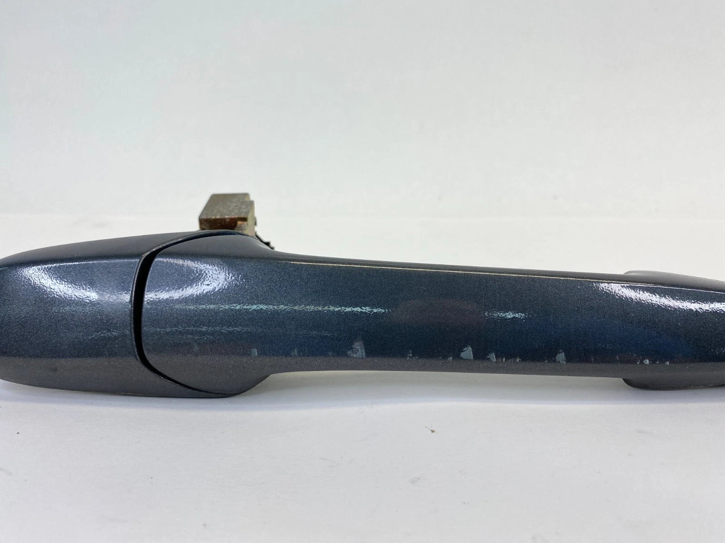 2003-2005 MAZDA6 MAZDA 6 FRONT RIGHT SIDE EXTERIOR DOOR HANDLE ASSEMBLY RH OEM