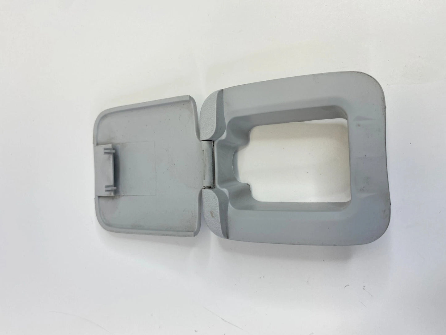 2009-2013 SUBARU FORESTER REAR SEAT CENTER ANCHOR CHILD COVER TOP TETHER OEM