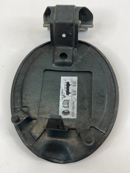 2001-2007 FORD ESCAPE REAR LEFT QUARTER PANEL FUEL FILLER DOOR GAS LID COVER OEM