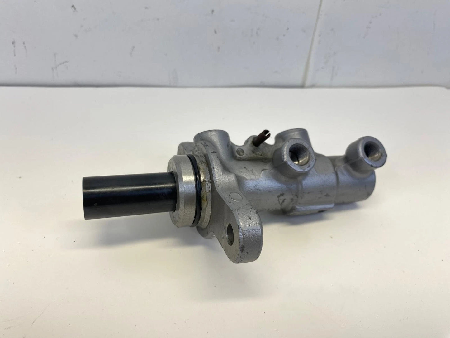 2016-2020 HONDA CIVIC COUPE 1.5L L4 A/T FWD POWER BRAKE MASTER CYLINDER ASSY OEM