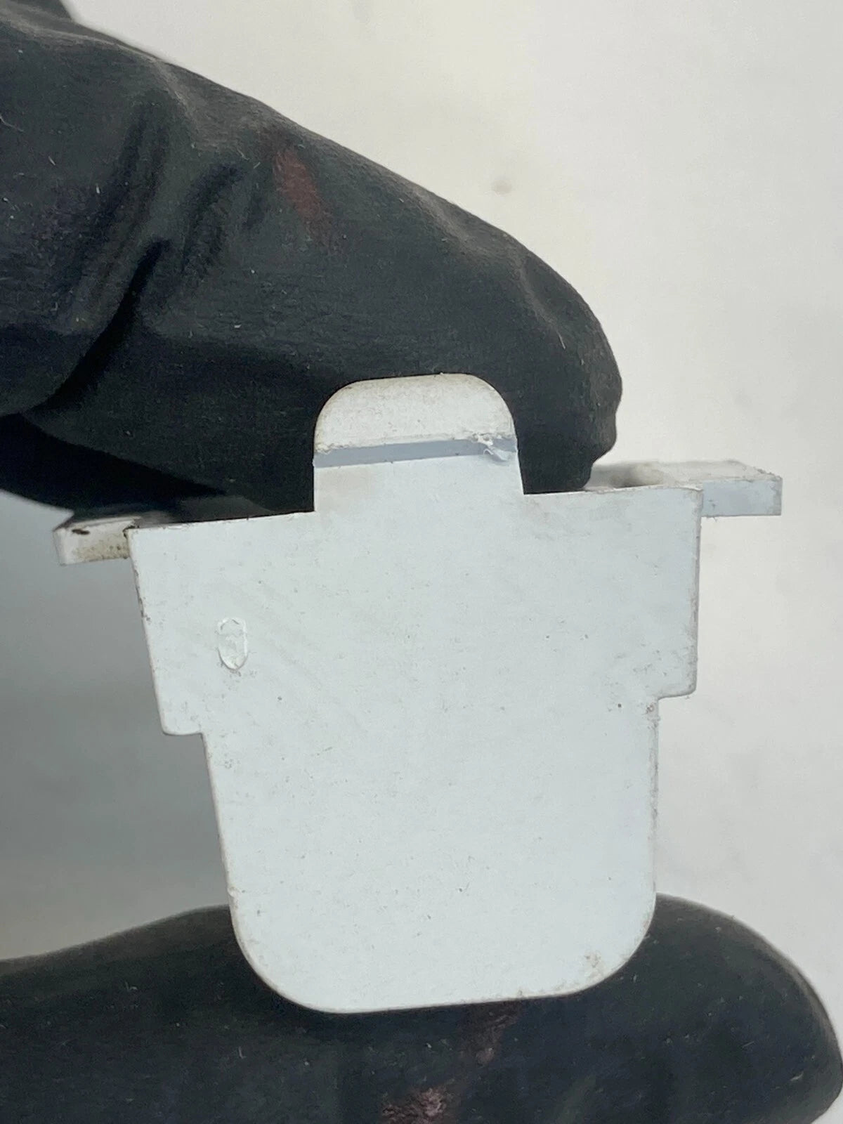 2003-2014 NISSAN MURANO 13-23 ALTIMA GLOVE BOX LIGHT LAMP BULB SOCKET SENSOR OEM