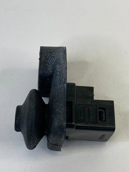 08-13 INFINITI G37 SEDAN REAR RIGHT SIDE DOOR AJAR JAMB LIGHT LAMP SWITCH OEM