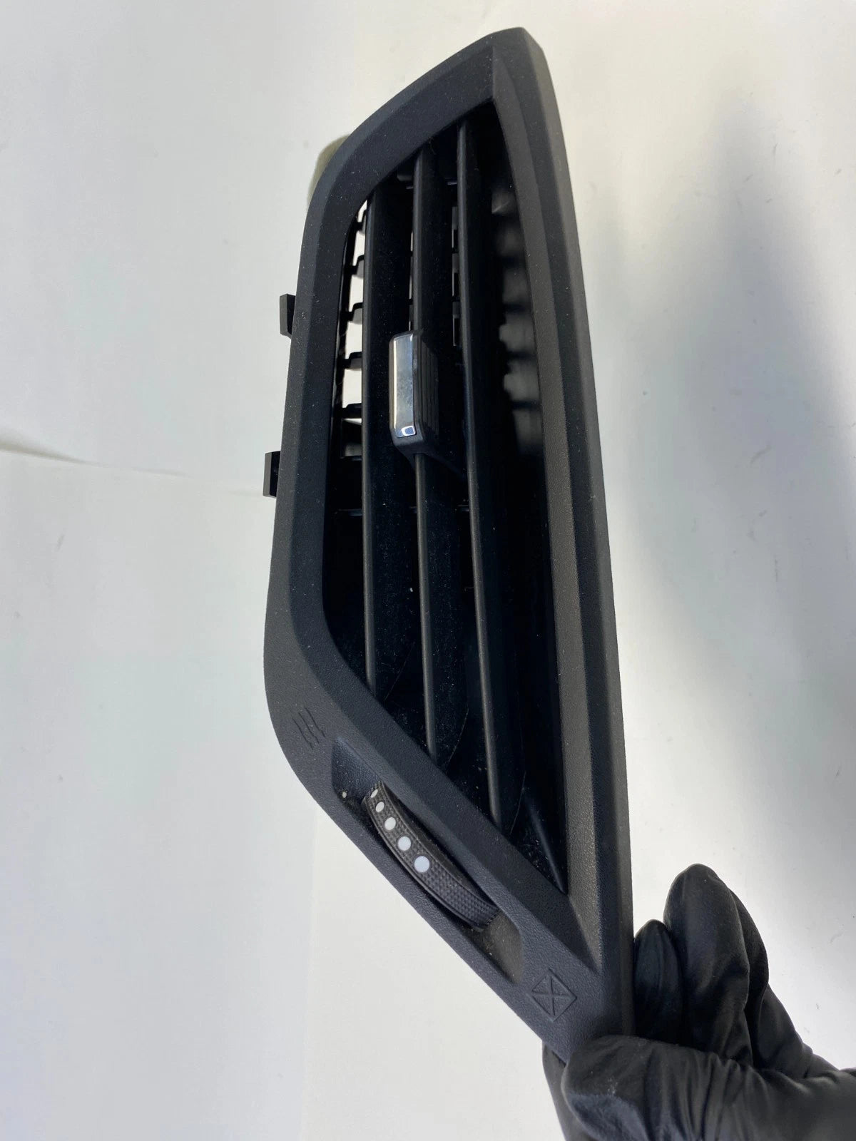 2010-2017 CHEVROLET EQUINOX CENTER DASH LEFT SIDE A/C AIR VENT 2880745 OEM