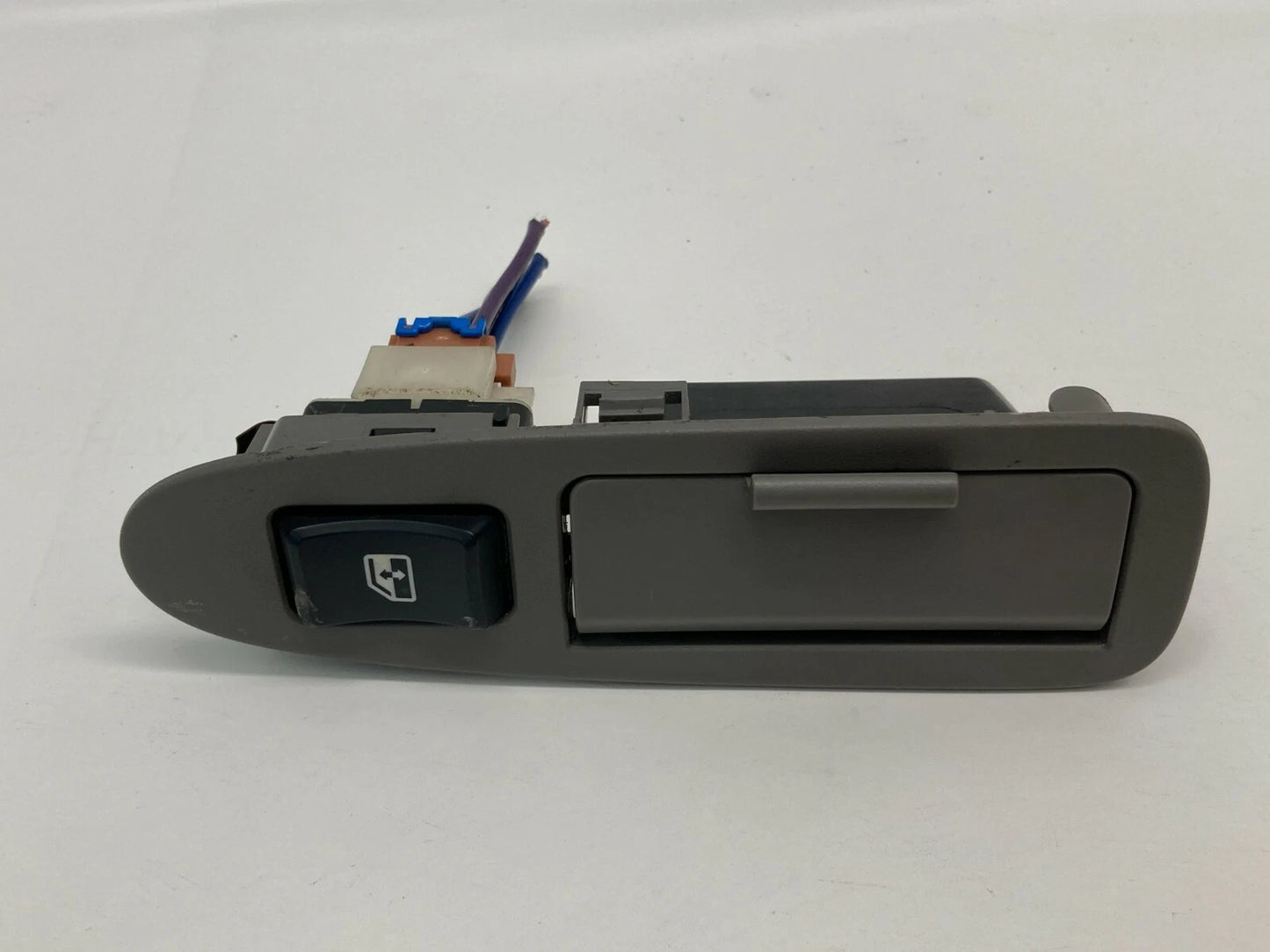 2002 2003 BUICK RENDEZVOUS REAR LEFT SIDE WINDOW SWITCH W/ BEZEL TRIM 10422429