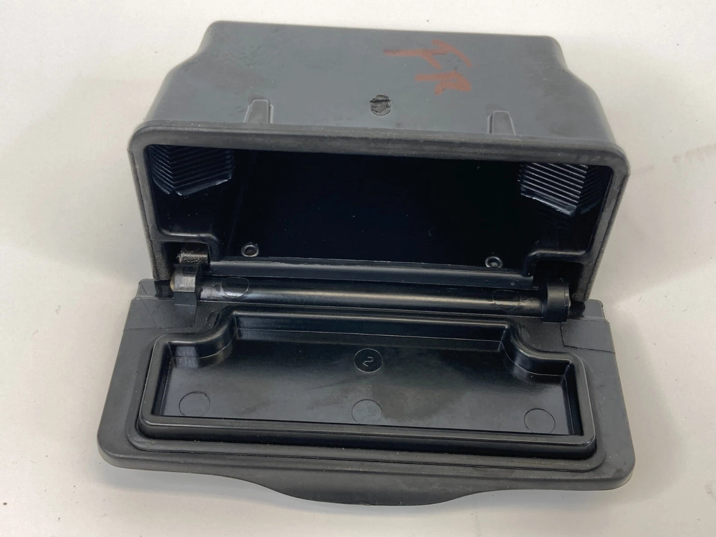 99-03 ACURA TL FRONT RIGHT PASSENGER DOOR ASHTRAY ASH TRAY STORAGE 83480S0KA000