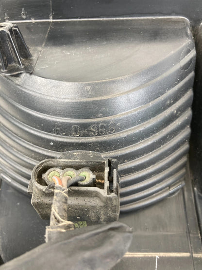 04-08 FORD F-150 F150 RIGHT PASSENGER TAIL LIGHT TAILLIGHT LAMP 4L3413B504A OEM