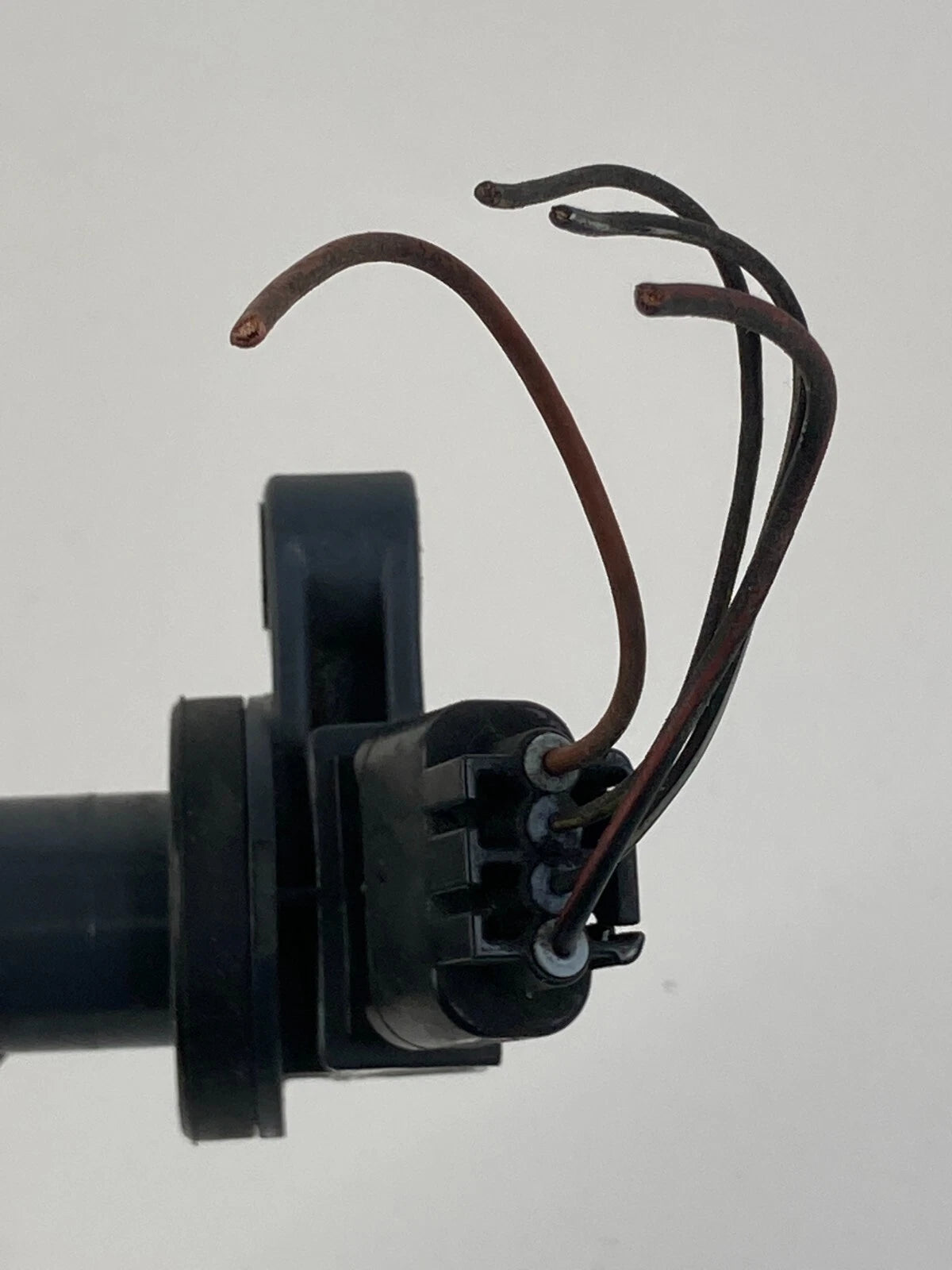2000-2009 TOYOTA TUNDRA 4.7L V8 IGNITION COIL IGNITER ASSEMBLY OEM