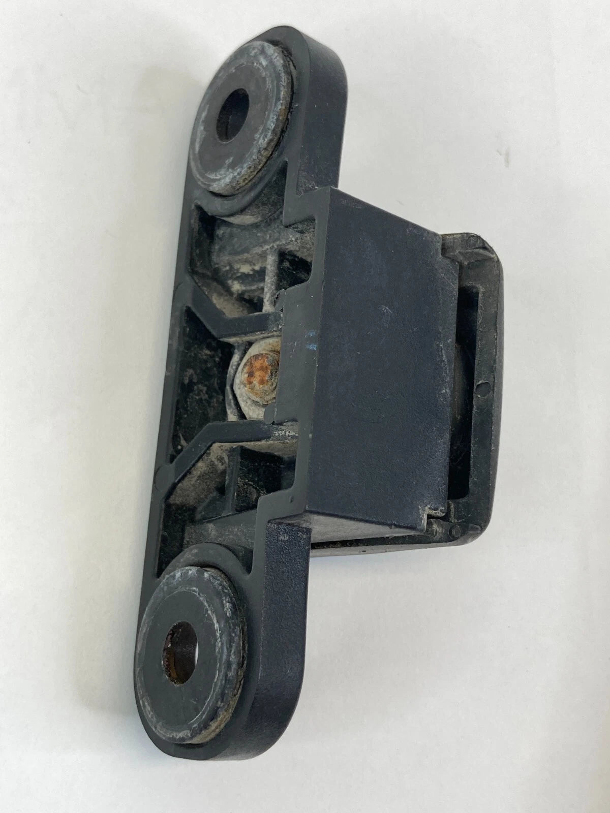 2010-2017 10-17 CHEVROLET EQUINOX REAR LIFTGATE HATCH WEDGE BUMP STOP OEM