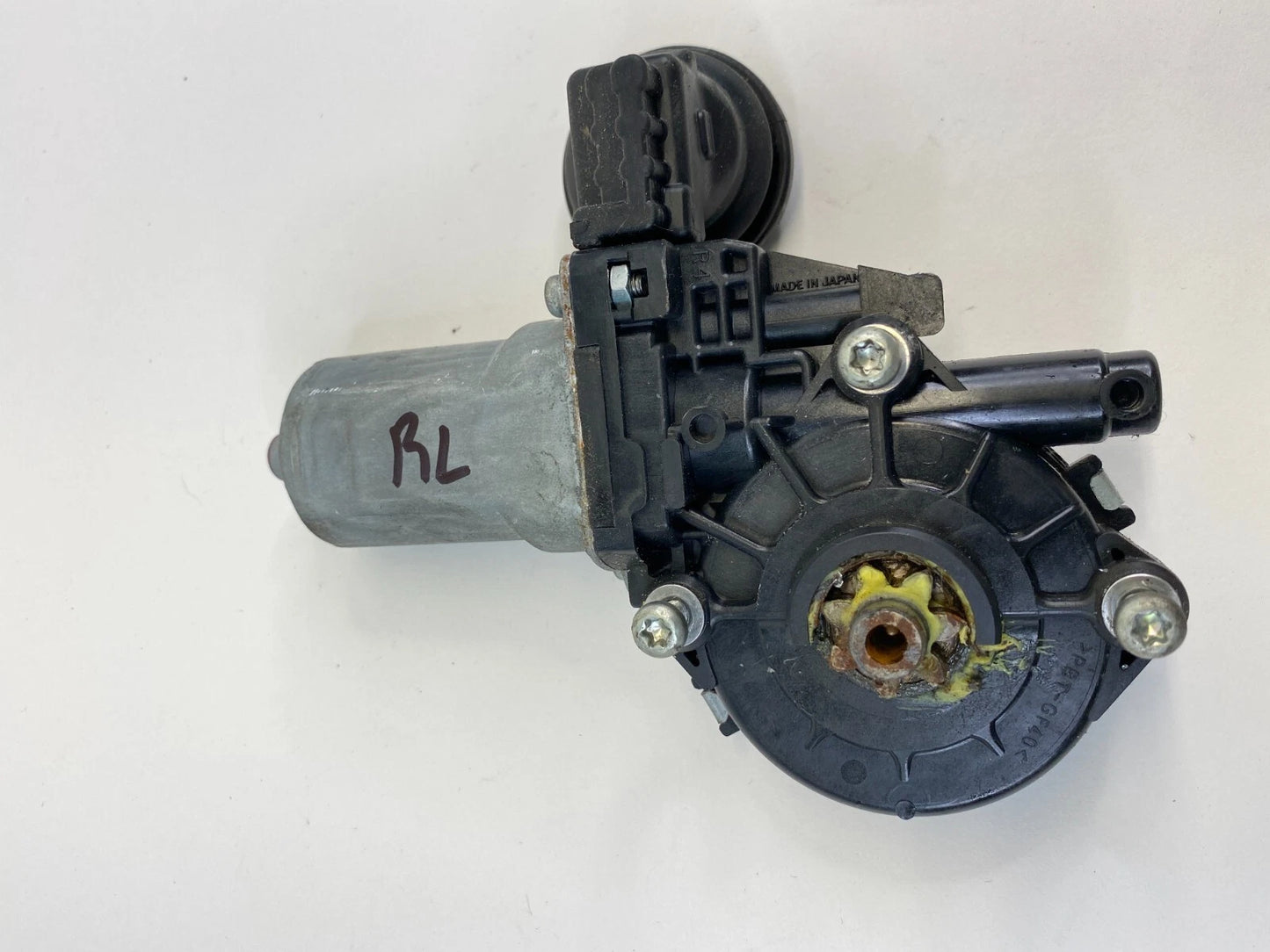 2009-2019 TOYOTA COROLLA REAR LEFT DOOR POWER WINDOW MOTOR 85710-35180 OEM