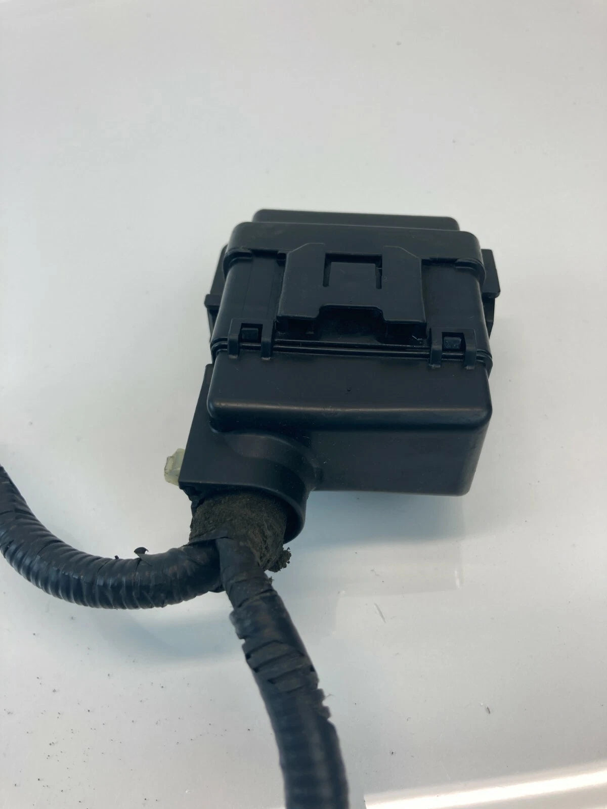 2003 2004 2005 HONDA PILOT 3.5L V6 AT ENGINE SMALL FUSE RELAY BOX FUSEBOX OEM