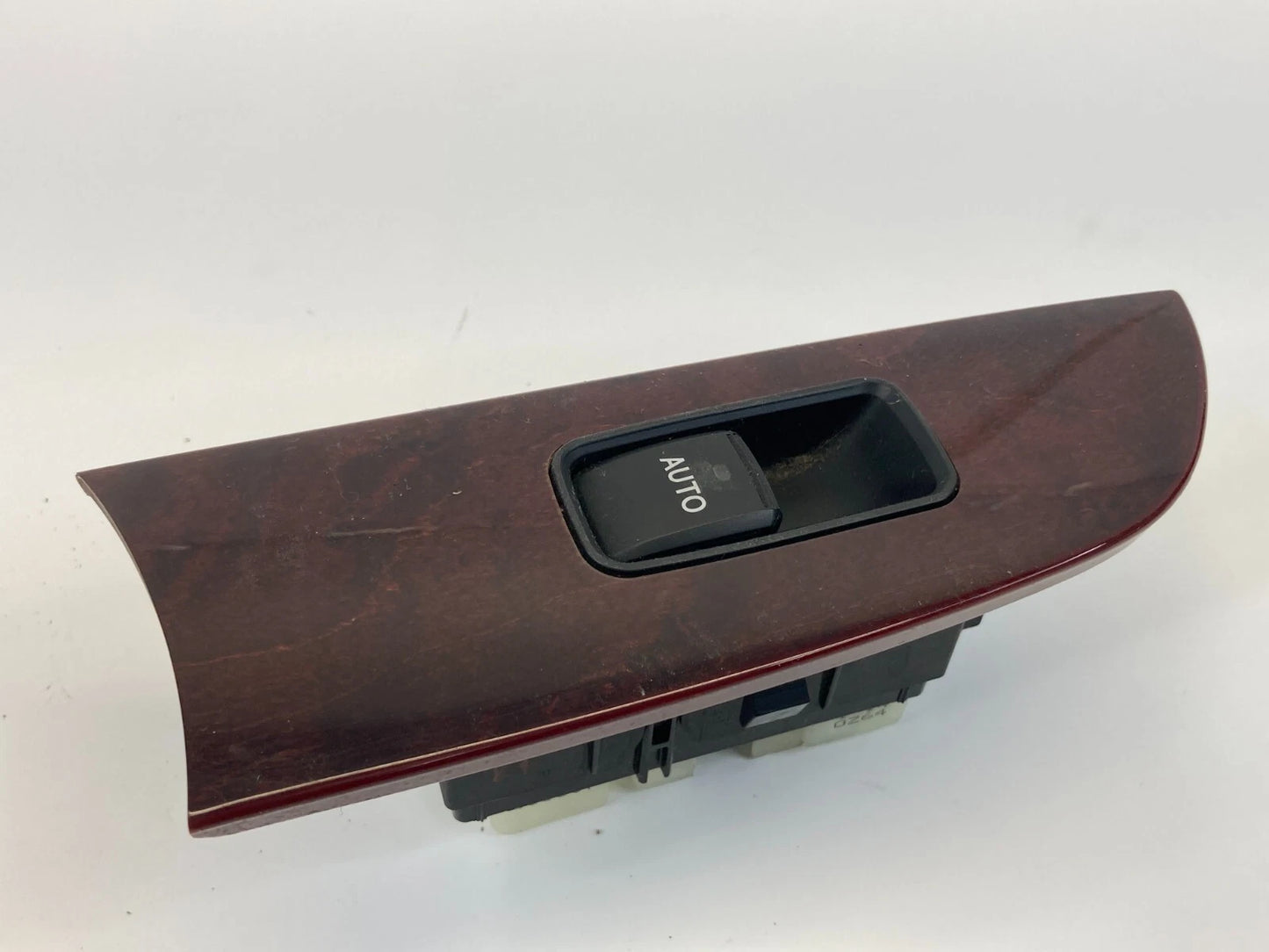 2006-2008 LEXUS IS250 REAR RIGHT SIDE DOOR POWER WINDOW SWITCH 84030-53040