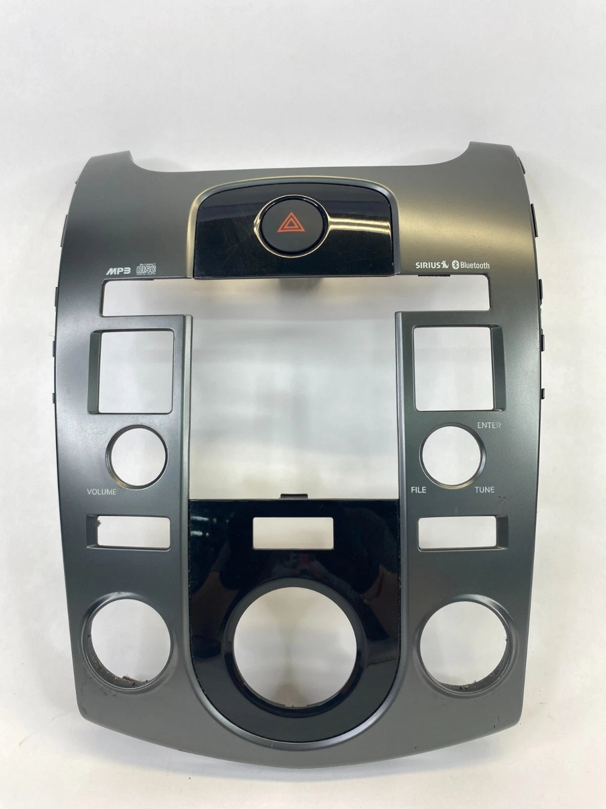 2010-2013 KIA FORTE RADIO DASH BEZEL TRIM CLIMATE CONTROL SURROUND COVER