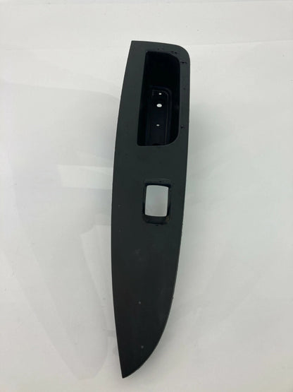 2007 2008 2009 SATURN AURA REAR RIGHT SIDE DOOR POWER WINDOW SWITCH BEZEL OEM