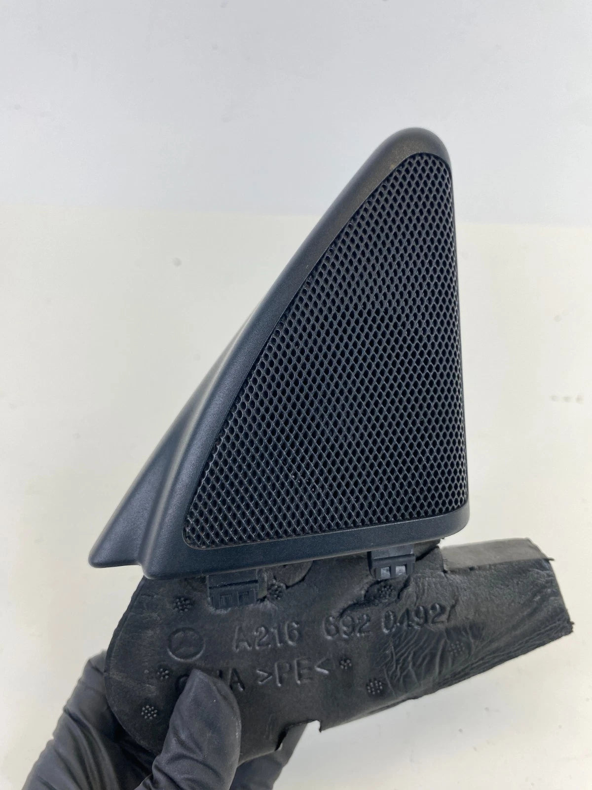 07-14 MERCEDES CL550 RIGHT FRONT DOOR PANEL SPEAKER TWEETER COVER 2166920492 OEM