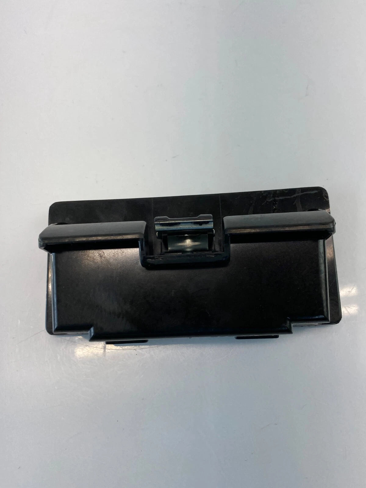 2005-2007 INFINITI G35 SEDAN REAR CENTER CONSOLE ASHTRAY ASH TRAY 96510-AL500