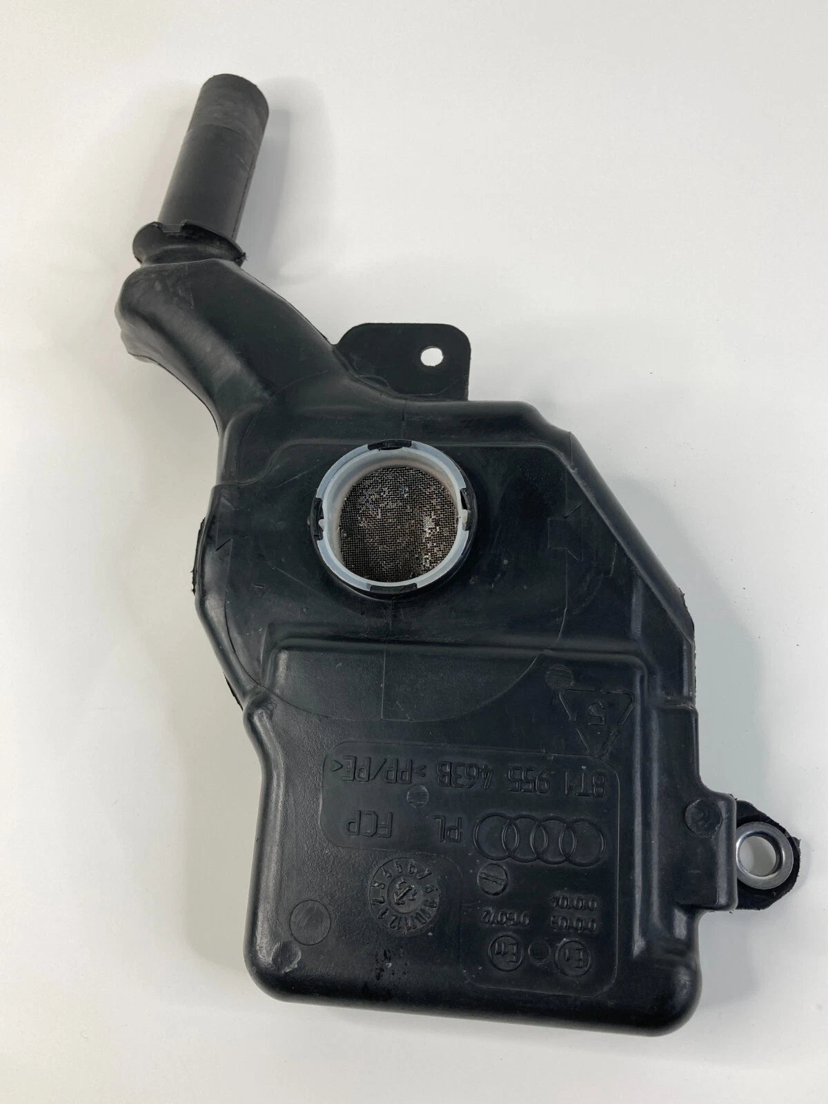 2009-2016 AUDI A4 QUATTRO WASHER RESERVOIR TANK BOTTLE NECK TUBE 8T1-955-463B