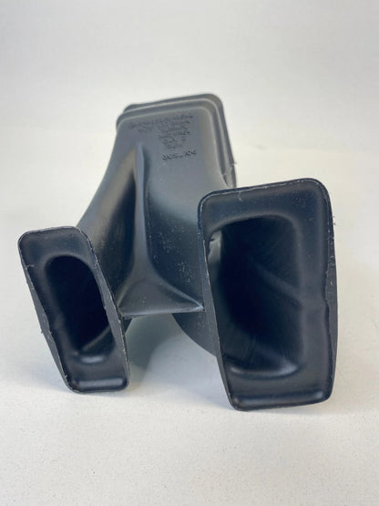 2006-2012 MERCEDES-BENZ R350 07-09 R320 DASH RIGHT SIDE HVAC AIR DUCT 2518310846