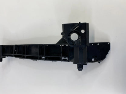 2009-2013 SUBARU FORESTER FRONT BUMPER RIGHT SIDE RETAINER BRACKET MOUNT OEM