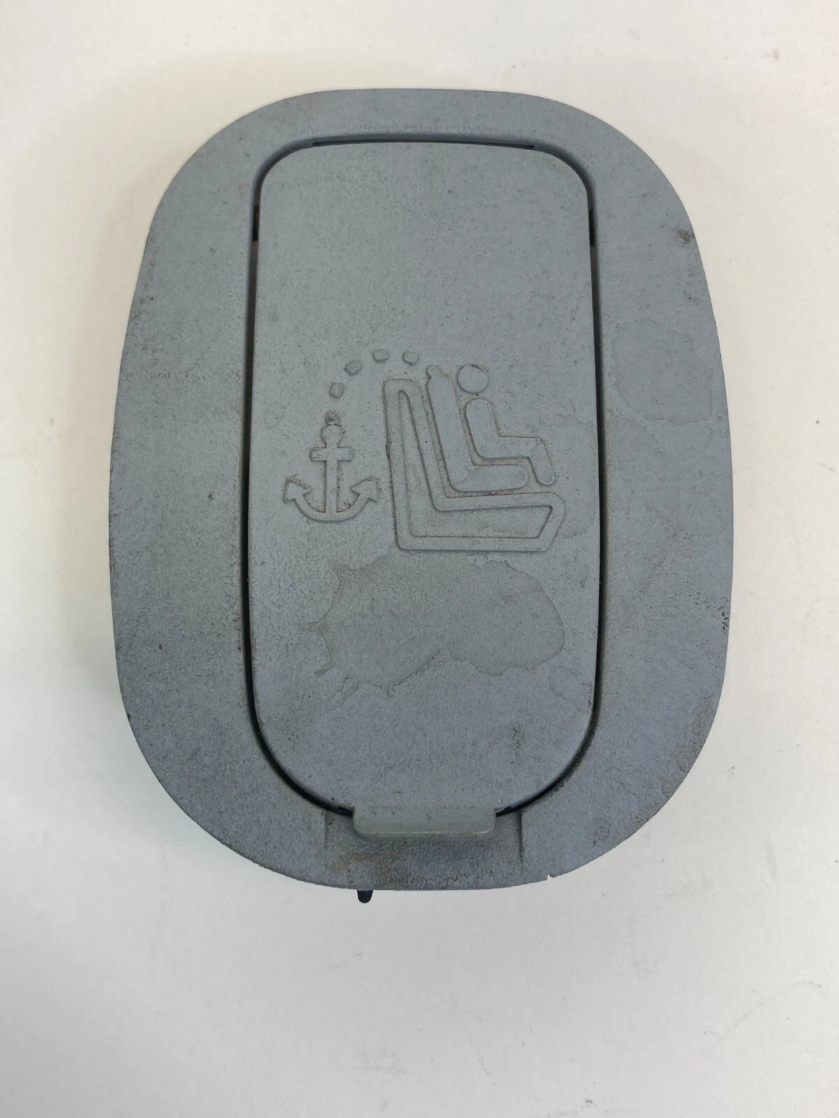 2006 07 2008 HYUNDAI SONATA REAR SEAT CHILD ANCHOR COVER TRIM BEZEL 89897-3D000