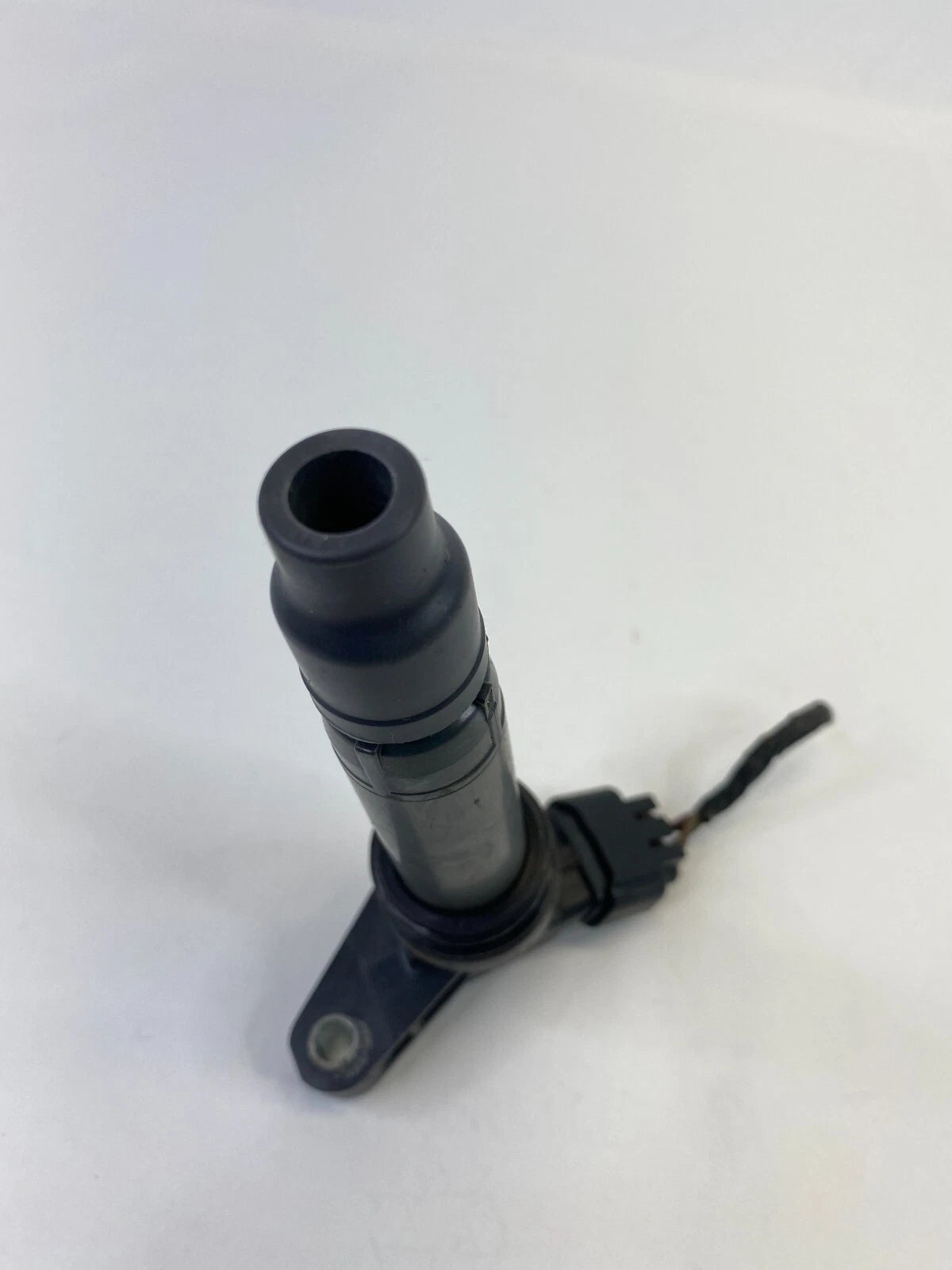 2008-2015 VOLVO XC70 3.2L L6 A/T ENGINE IGNITION IGNITER COIL PLUG 099700-1070