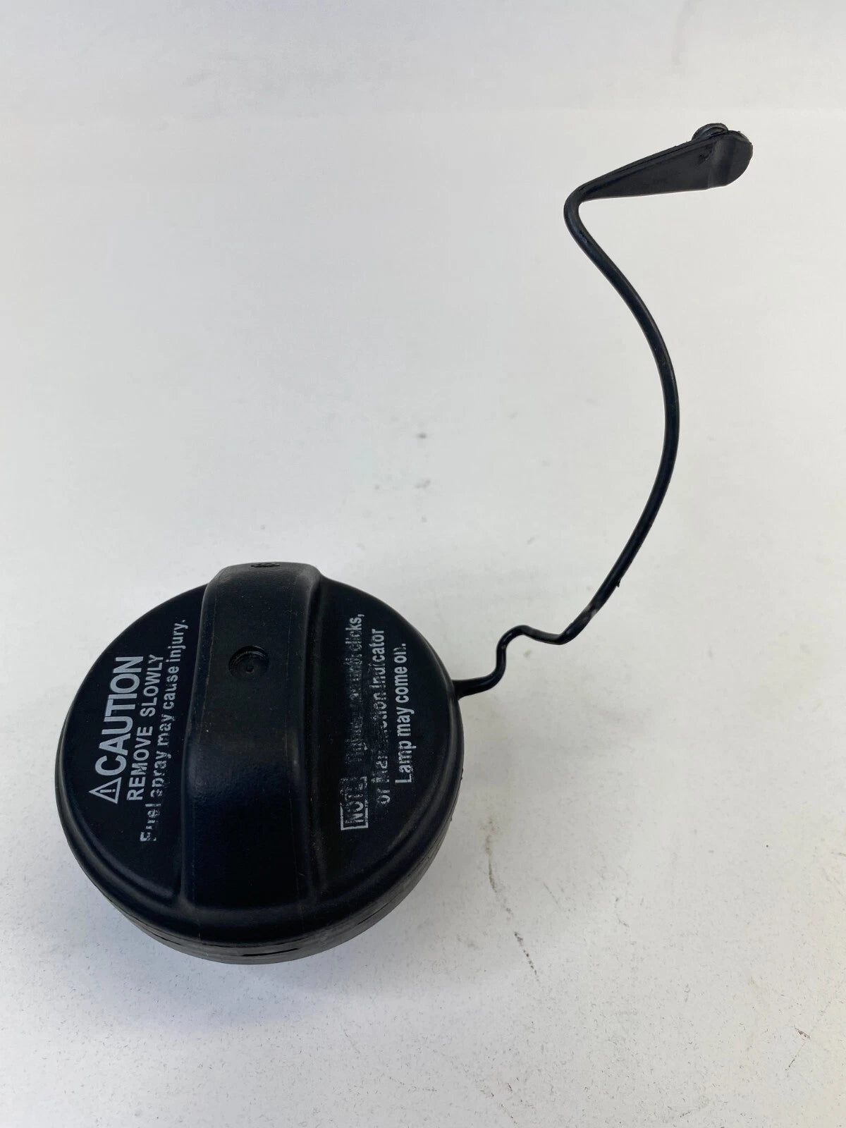 2004-2013 TOYOTA MATRIX HATCHBACK FUEL FILLER GAS TANK LID COVER CAP OEM