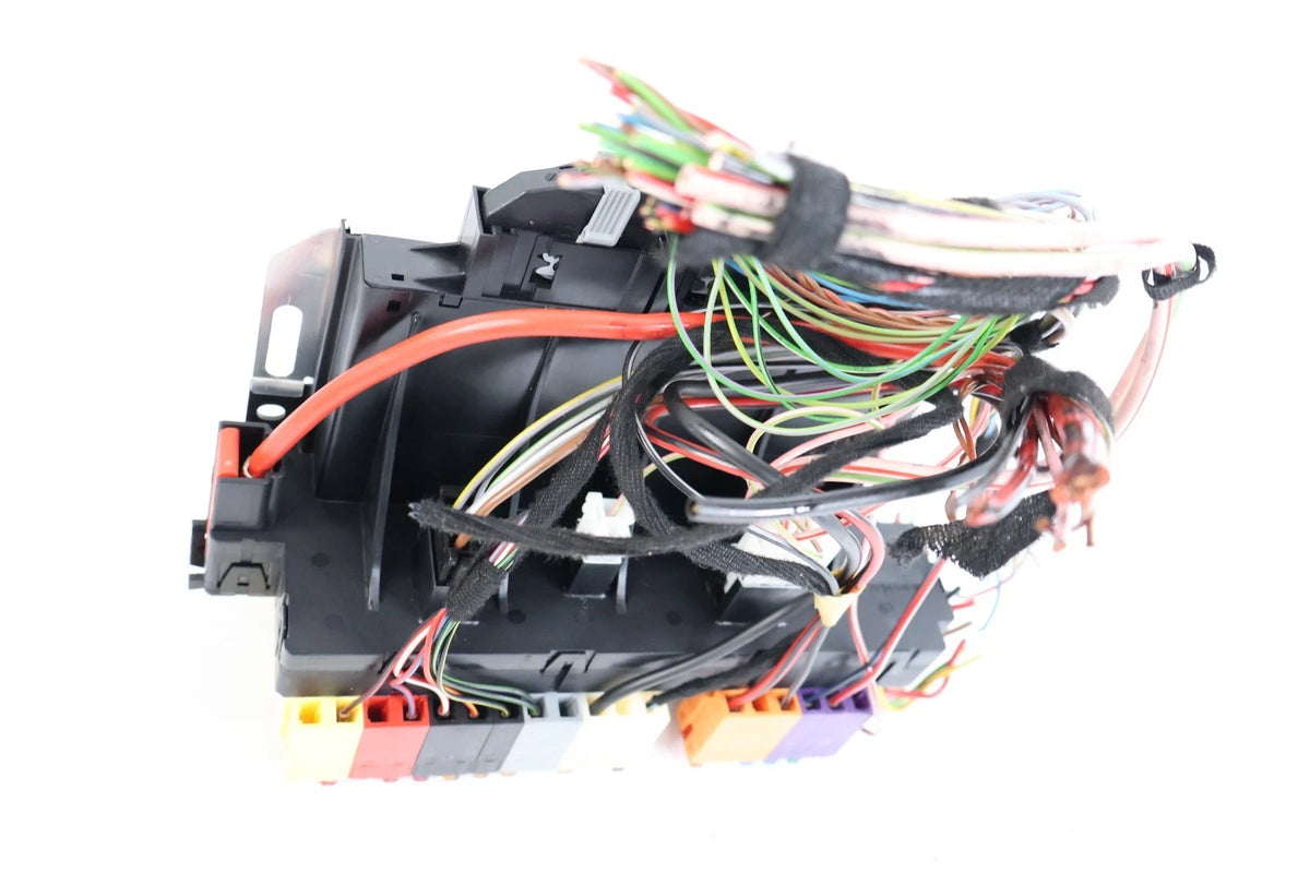 2000-2006 MERCEDES S430 S500 FRONT LEFT SAM FUSE RELAY BLOCK ECU A-029-545-04-32