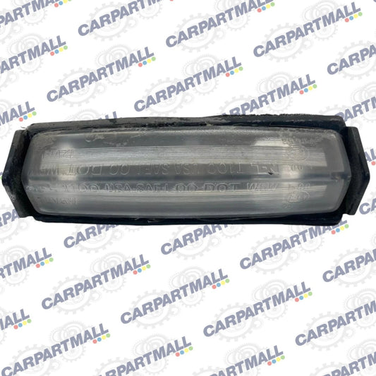2002-2011 TOYOTA CAMRY SDN REAR TRUNK LID LICENSE PLATE LIGHT LAMP LENS E130553