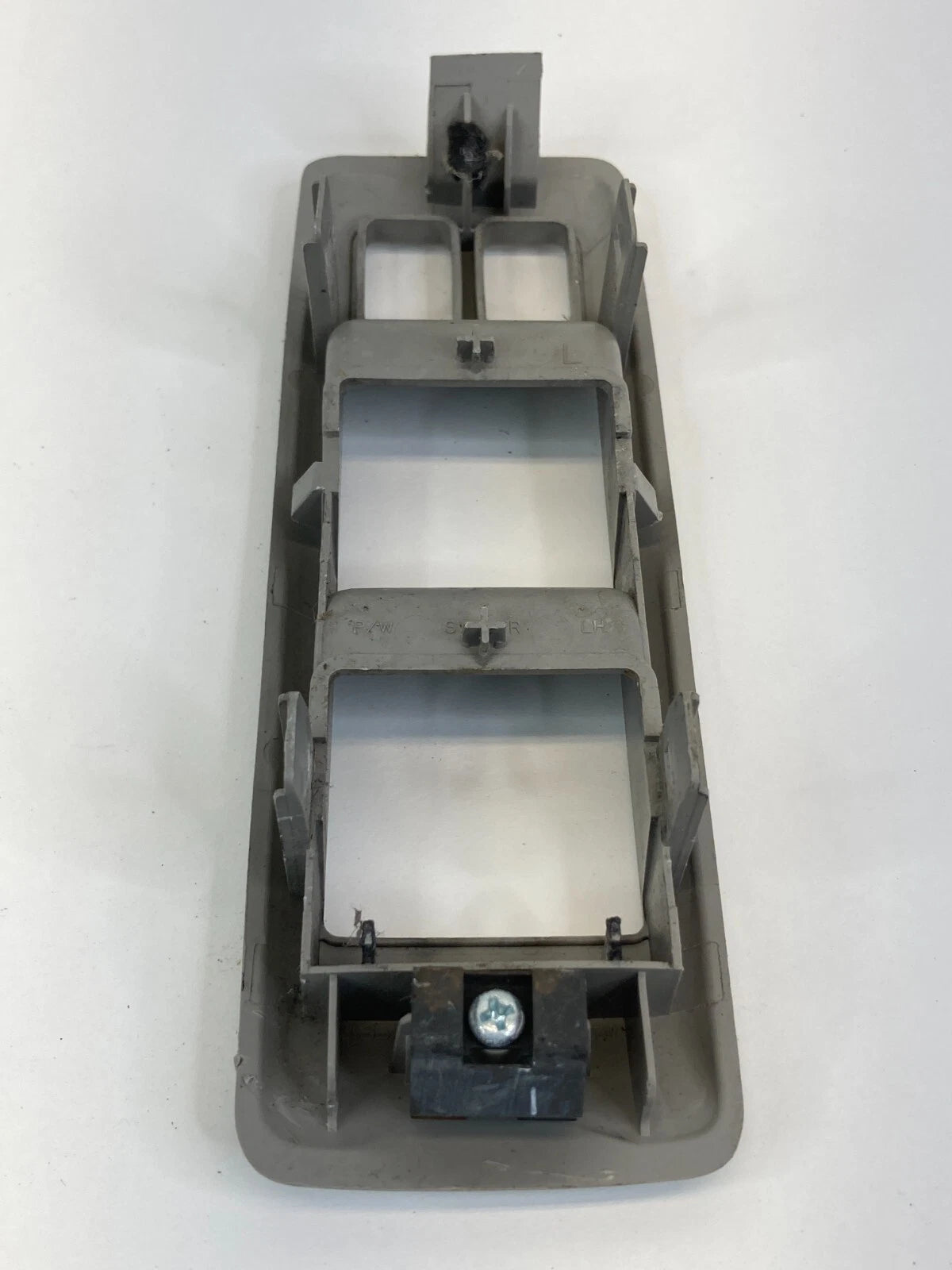 2008-2013 NISSAN ROGUE FRONT LEFT SIDE PANEL DOOR SWITCH BEZEL 80961-JM00A
