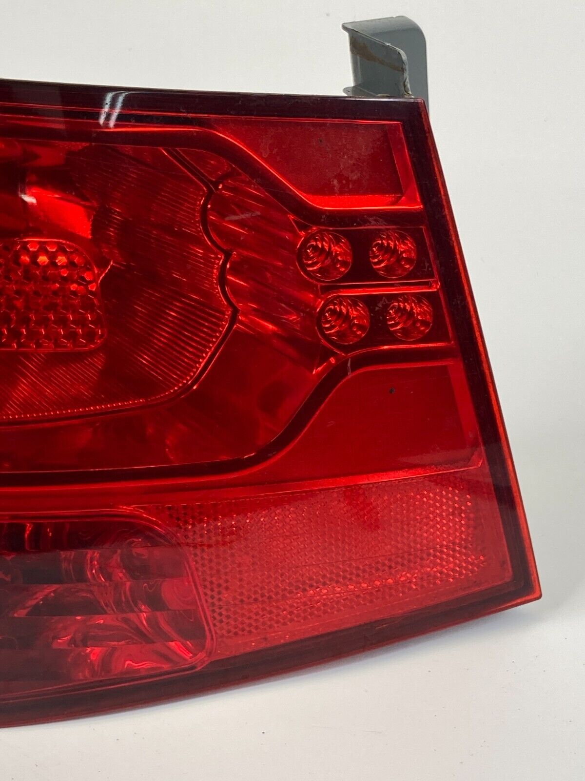 2010-2013 Kia Forte Sedan Rear Left Driver Tail Lamp Light Outer Taillight Lamp