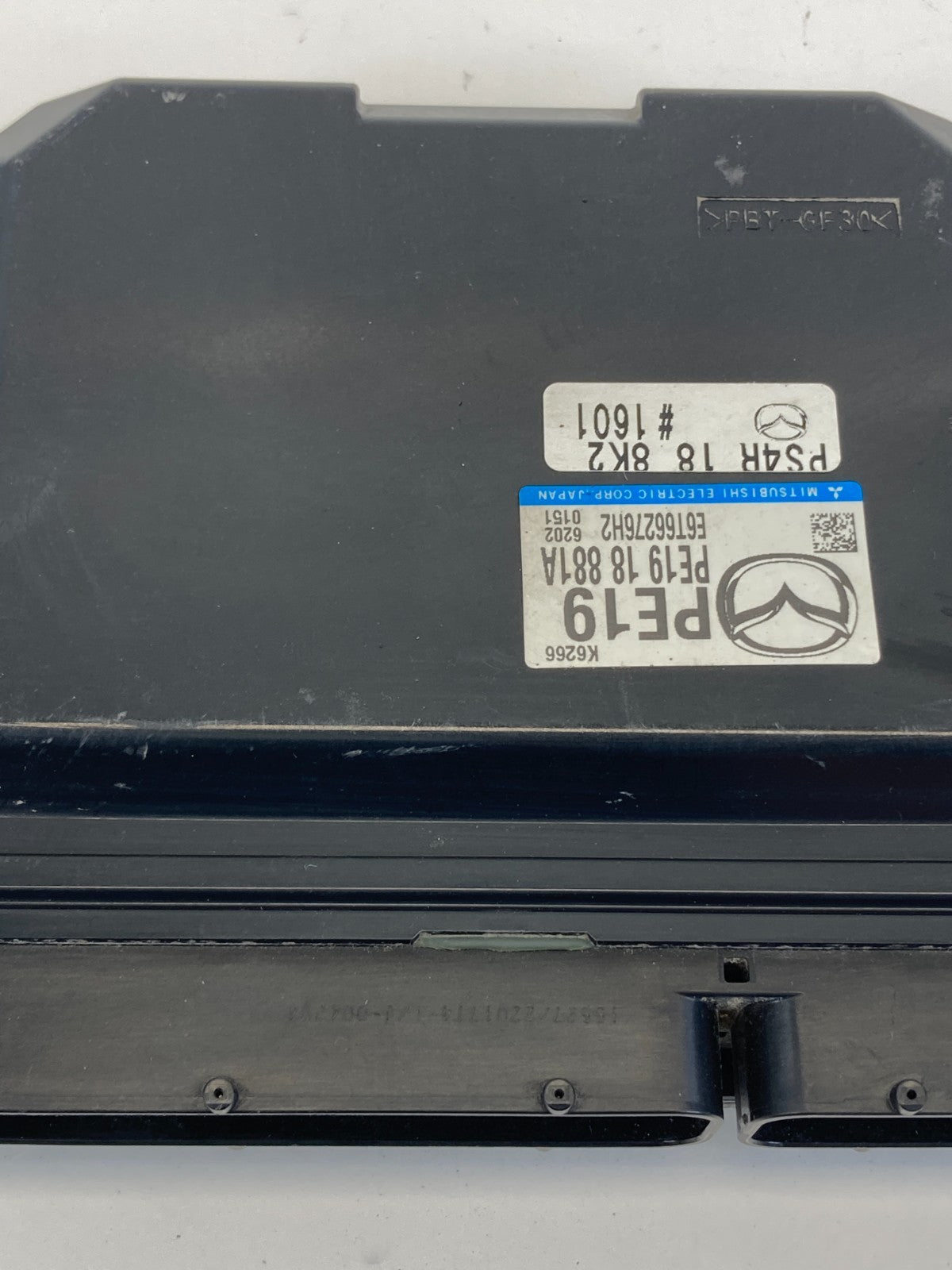 2014-2016 Mazda3 Mazda 3 2.0L L4 A/T Engine Control Module Unit PS4R-18-8K2 OEM